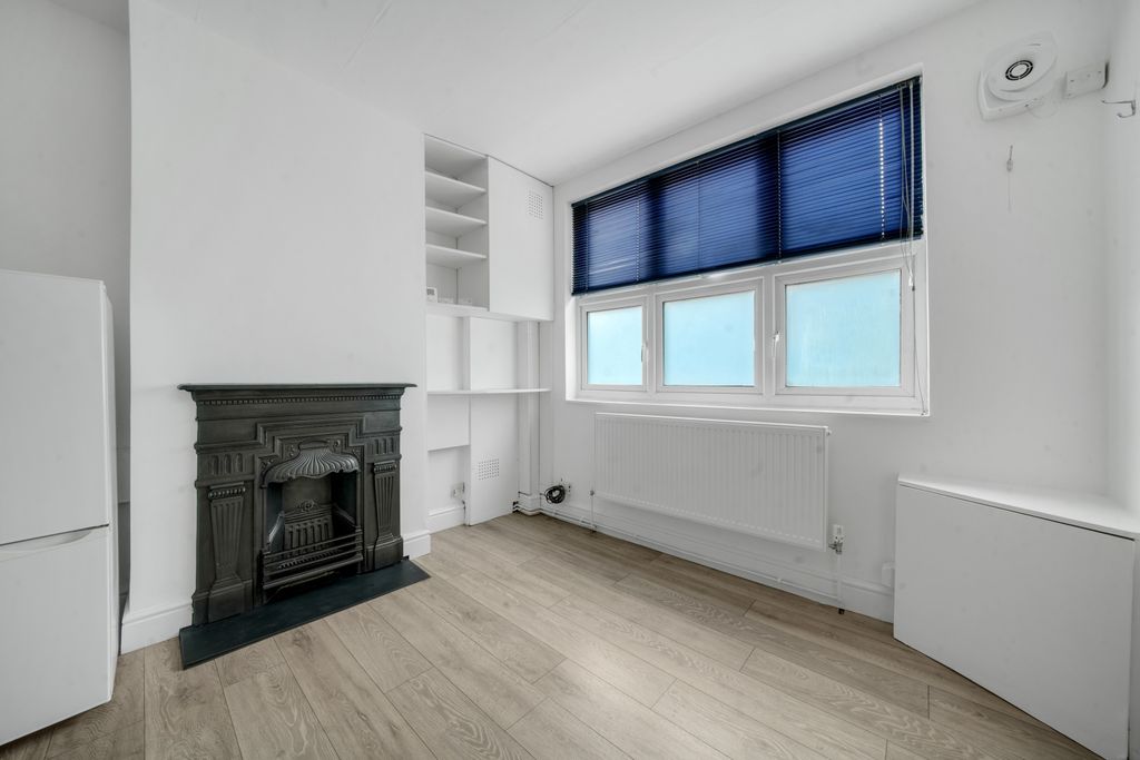 Property photo 3 of 8 Picture No. 03