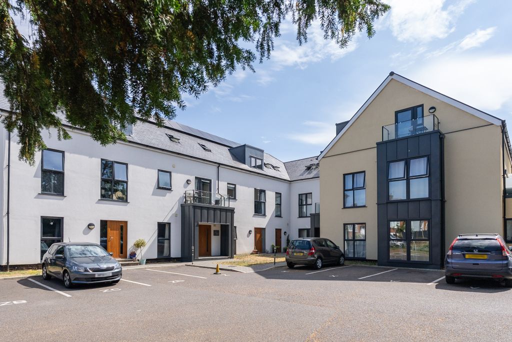 Property photo 1 of 11 Dsc04179