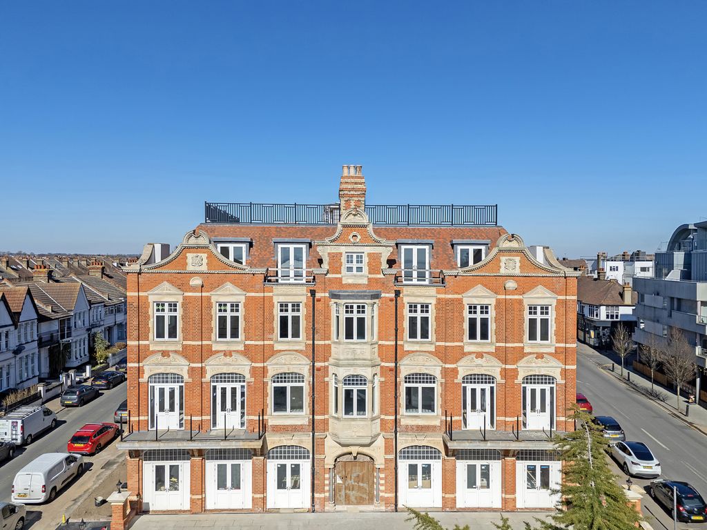 Property photo 1 of 14 The Grand Apartments Leigh-On-Sea
