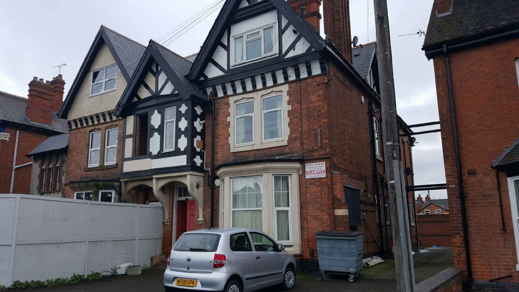 Property photo 1 of 3