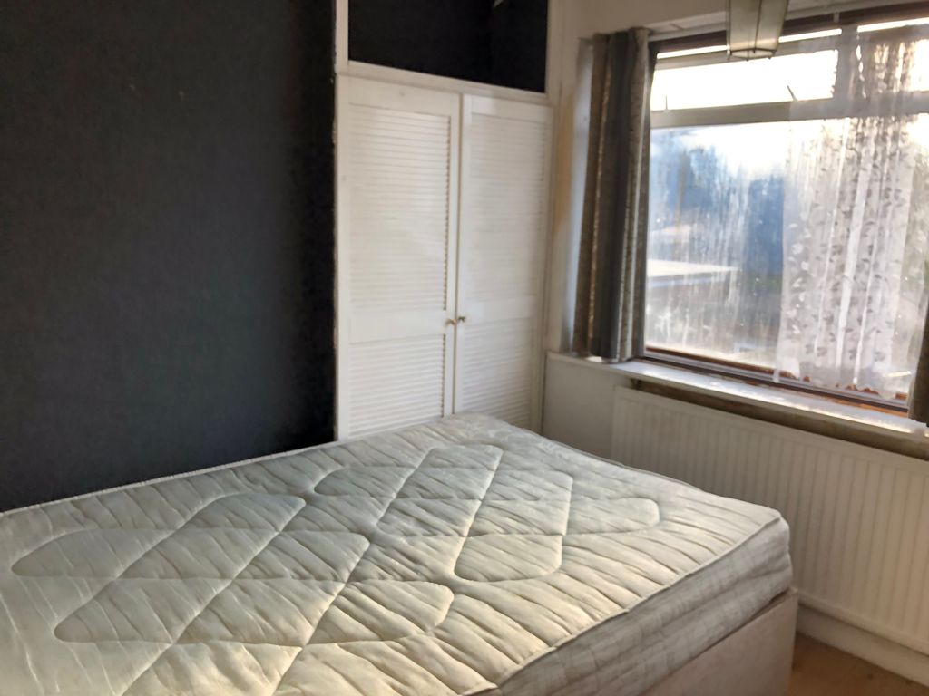 Property photo 3 of 24