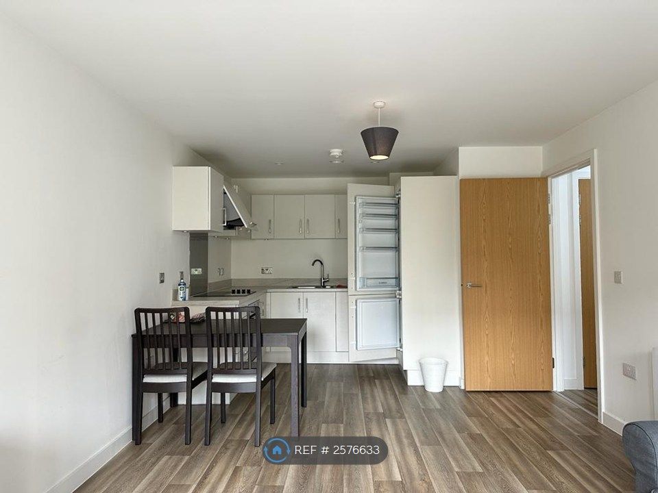 Property photo 2 of 7