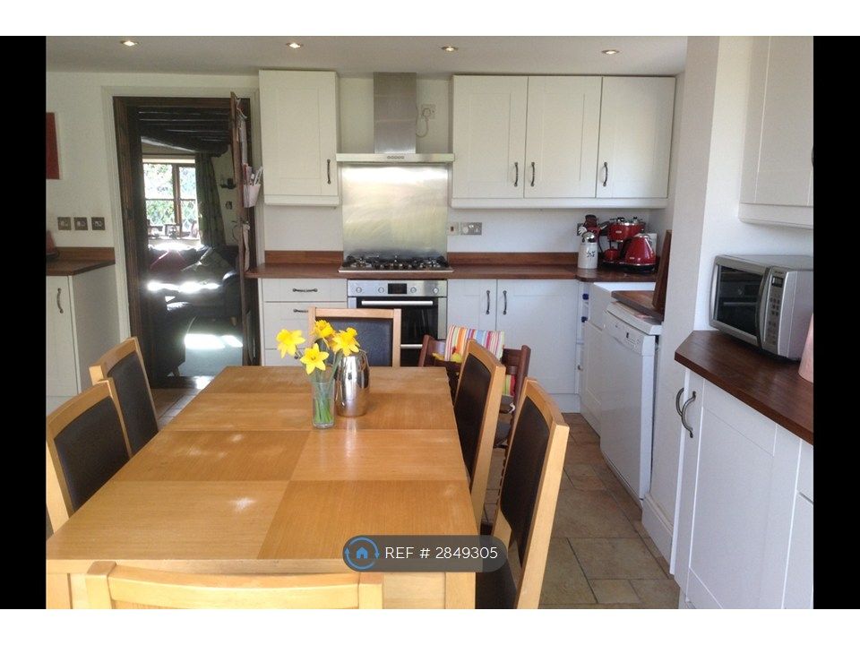 Property photo 3 of 15 Kitchen/Diner