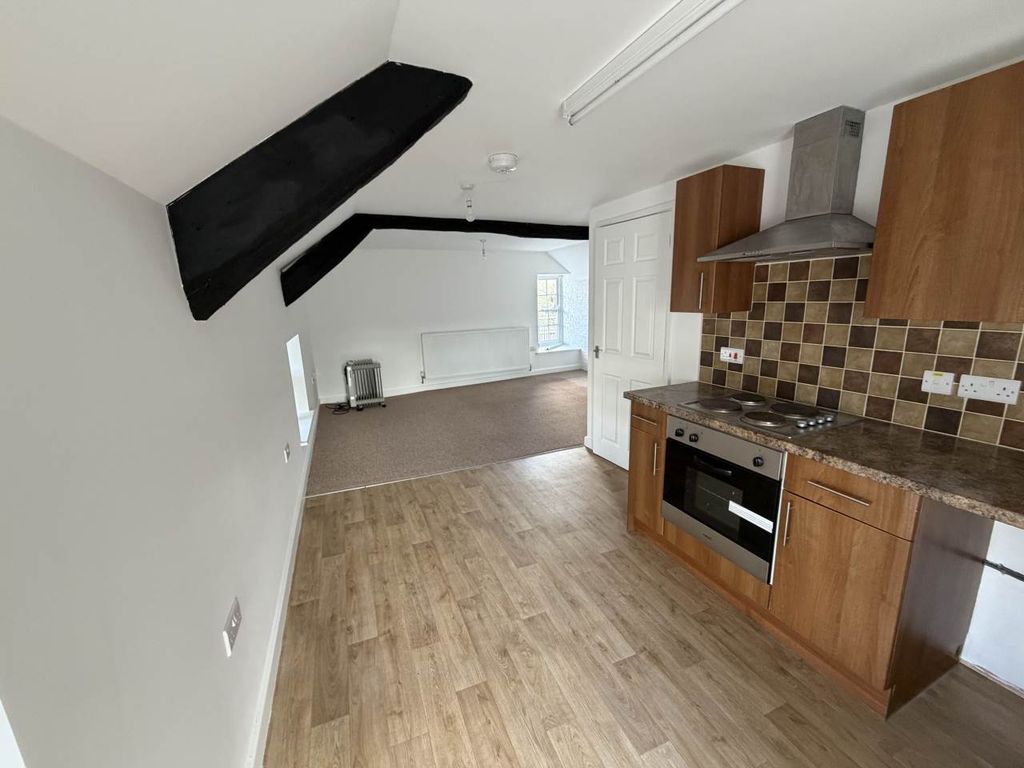 Property photo 3 of 10 Img_2831