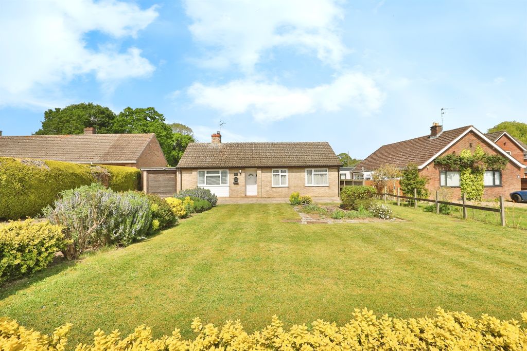 Property photo 2 of 18