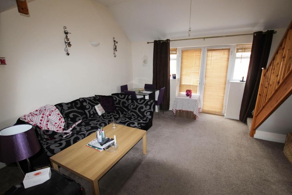 Property photo 3 of 6