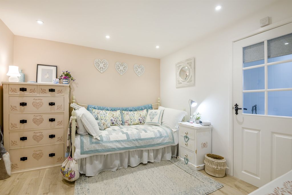 Additional image 9 of 3 bed terraced house for saleMyrtle Place, Chepstow, Monmouthshire NP16