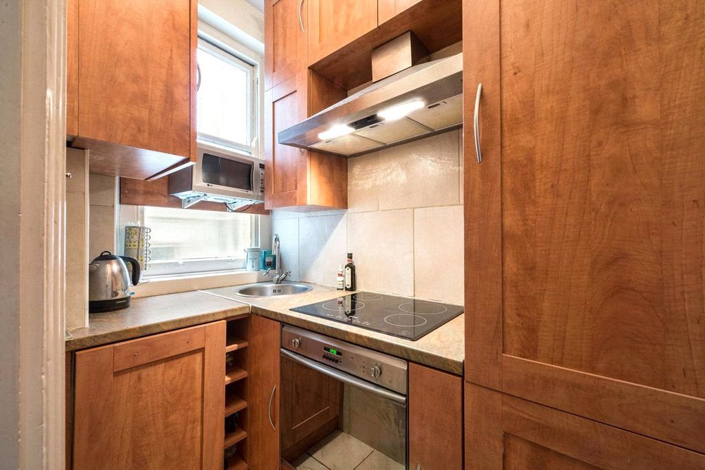 Property photo 3 of 3 Kitchen