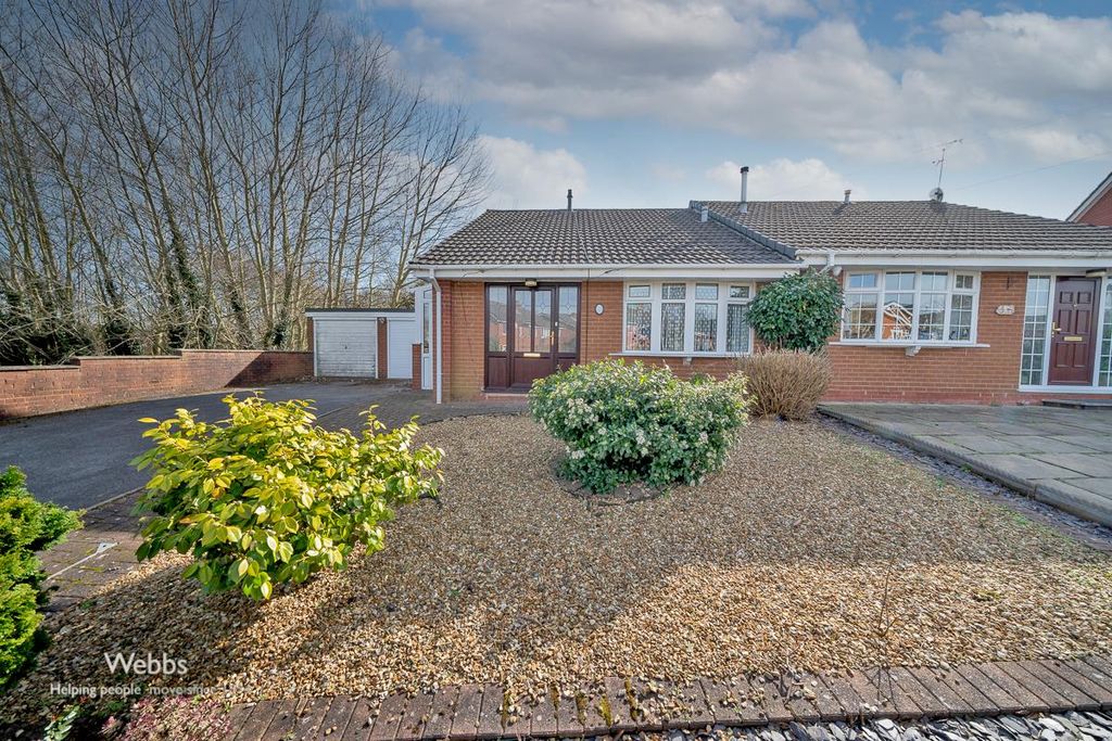 Property photo 1 of 19 Front