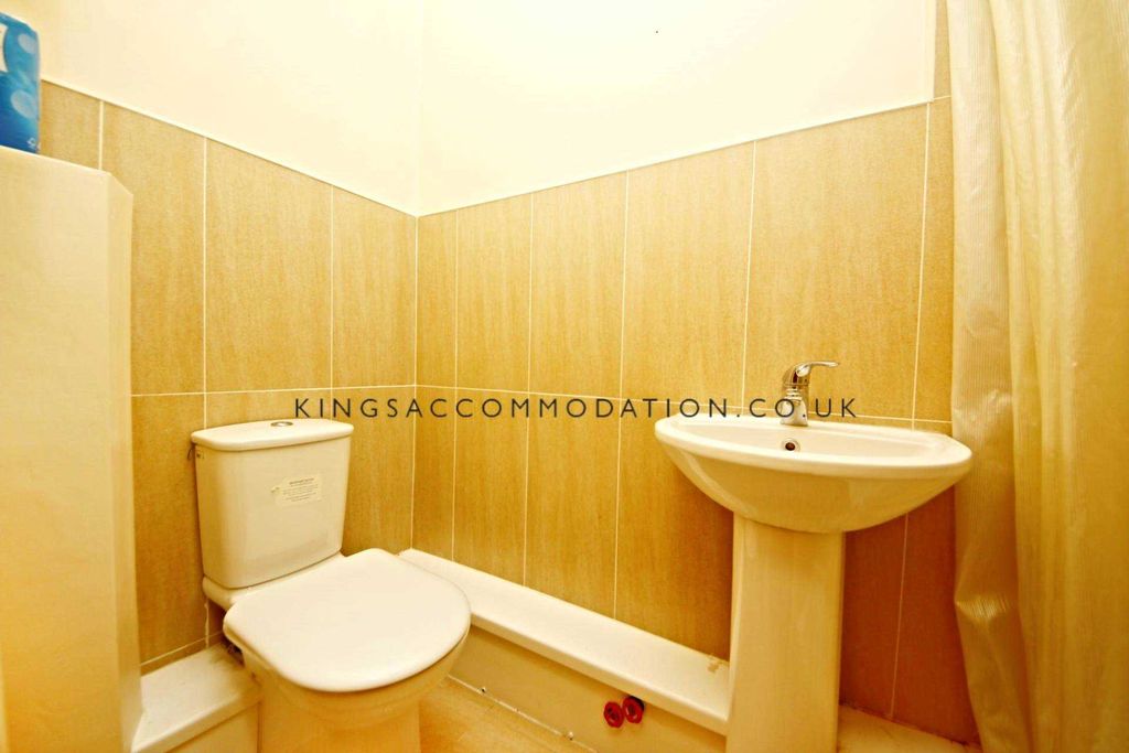 Property photo 3 of 4