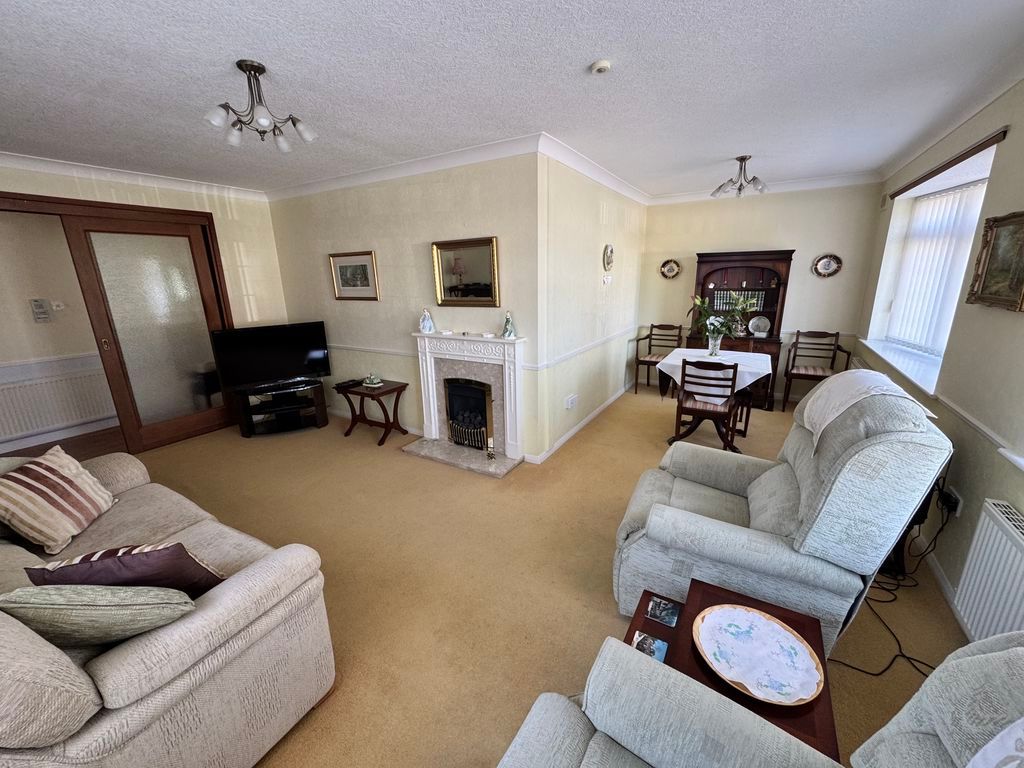 Property photo 2 of 11 Photo 6