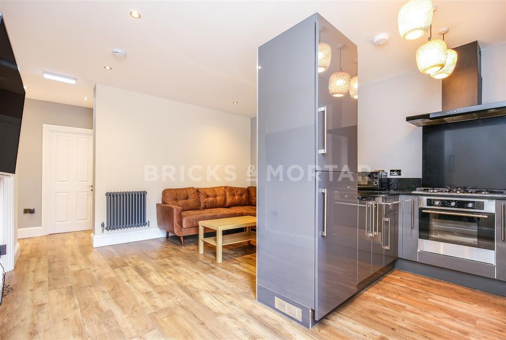 Property photo 3 of 12 Koa2Oy1Zf0Uelag2Dusjyg.Jpg