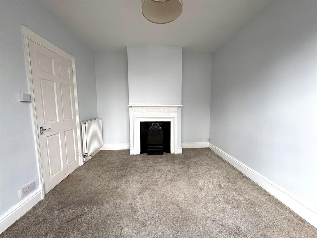 Property photo 2 of 14 88744c28-0ee7-4Ffe-ba1F-8Adcf202c497.Jpeg
