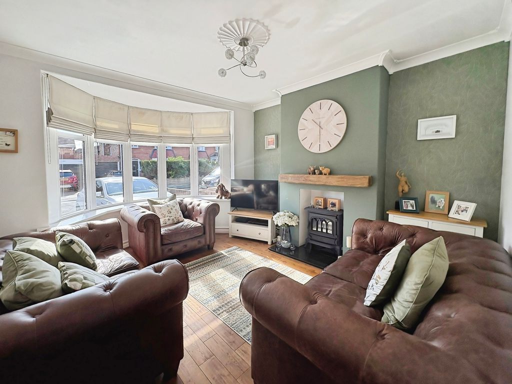 Property photo 3 of 13 Photo 12