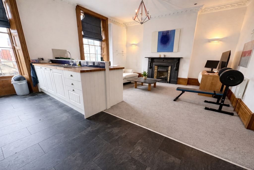 Property photo 1 of 5 Picture No. 10