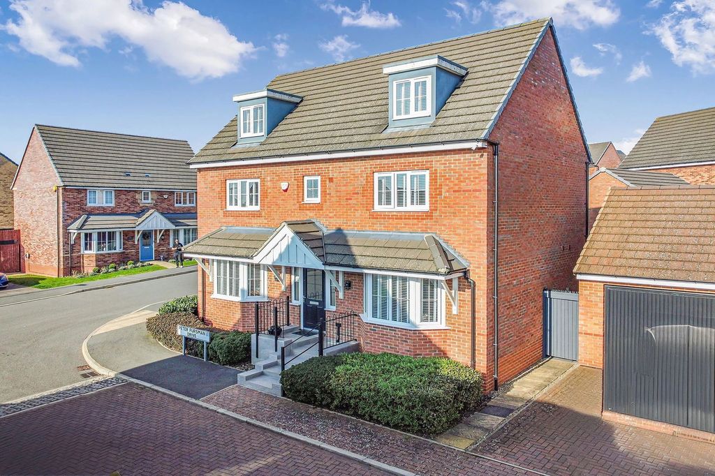 Property photo 1 of 38