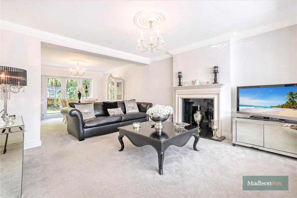 Property photo 3 of 42 Picture No. 49