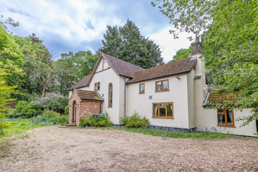 Property photo 1 of 29