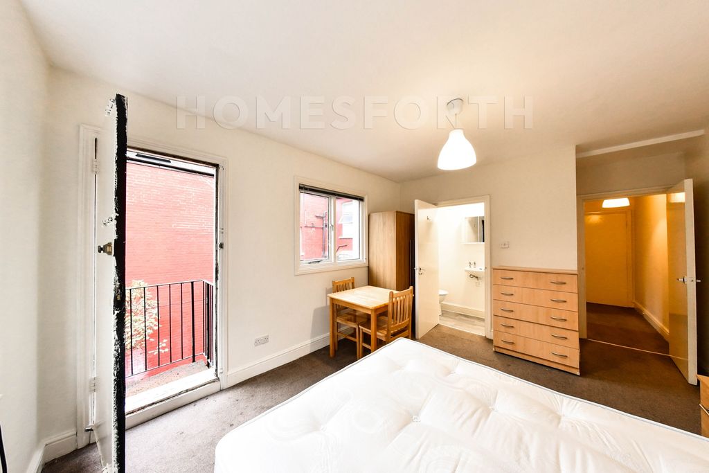 Property photo 2 of 8 Photo 8