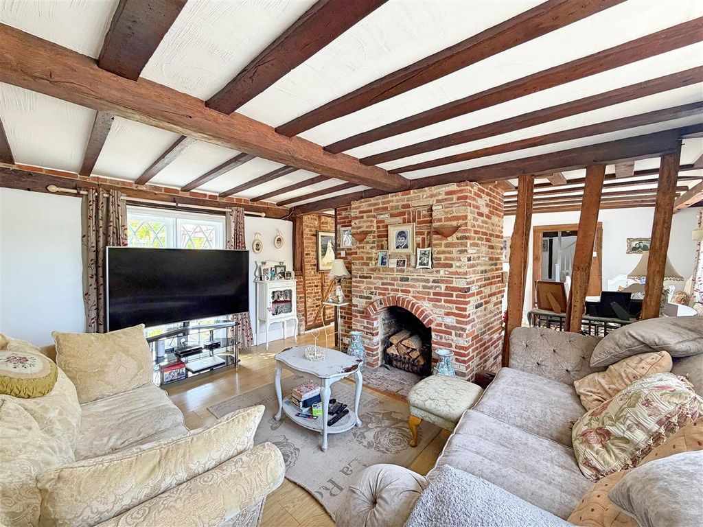 Property photo 2 of 23 Img_2763.Jpg