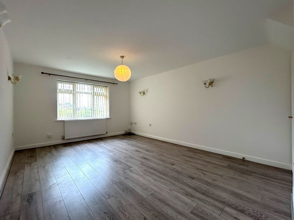 Property photo 2 of 9 Picture No. 09