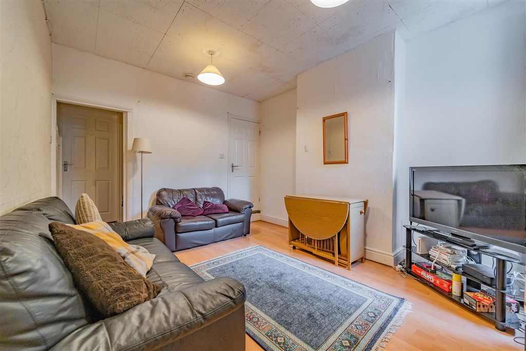 Property photo 3 of 17 Fas09976.Jpg