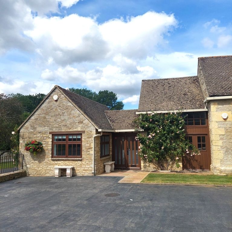 Property photo 1 of 6