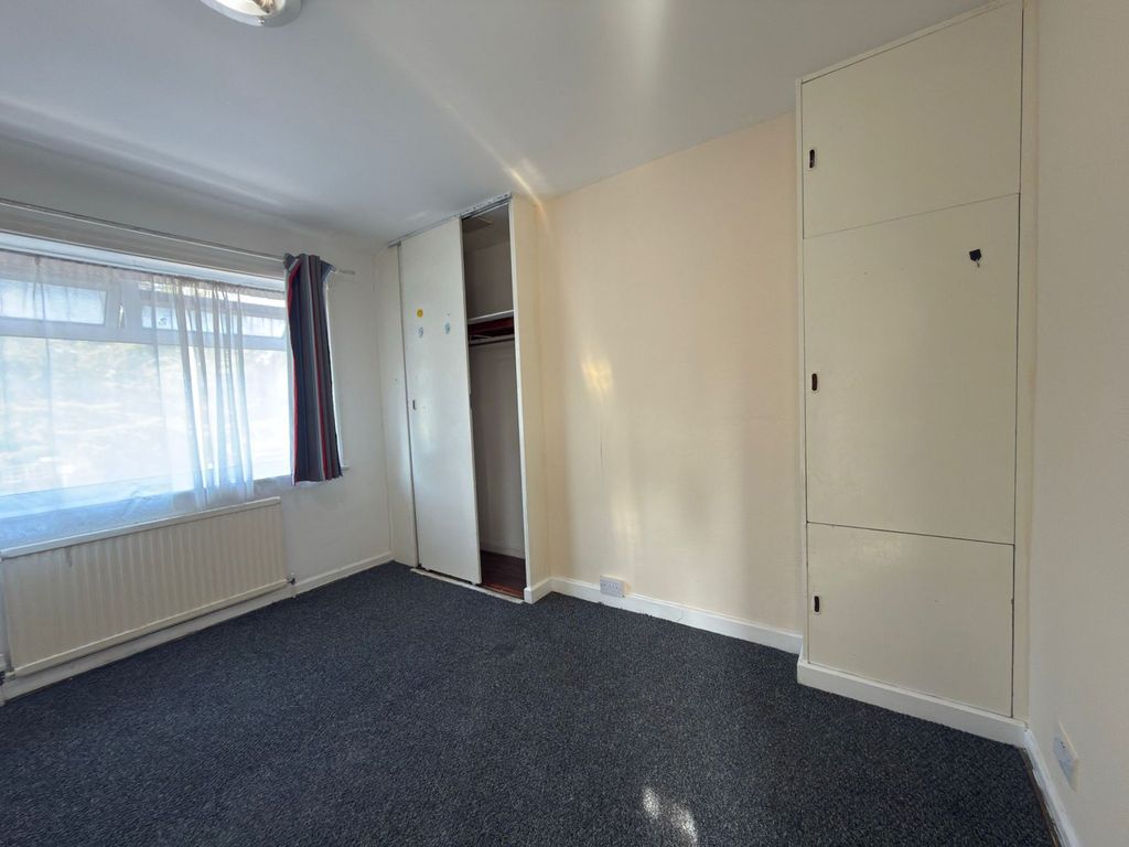 Property photo 2 of 13 Gallery