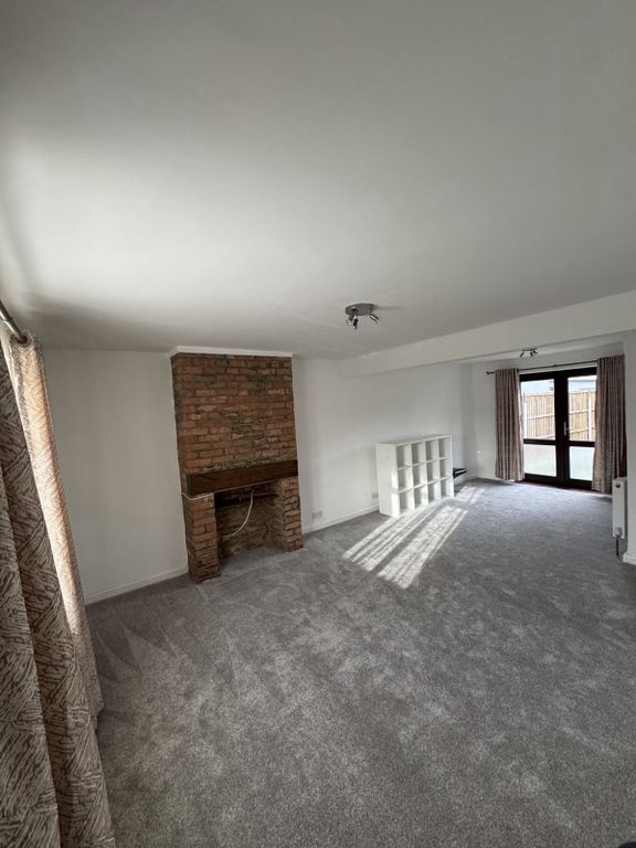 Property photo 3 of 10 Photo 10