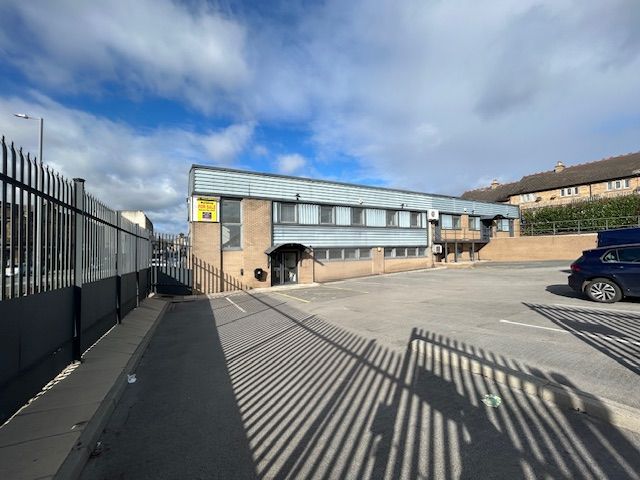 Property photo 2 of 12