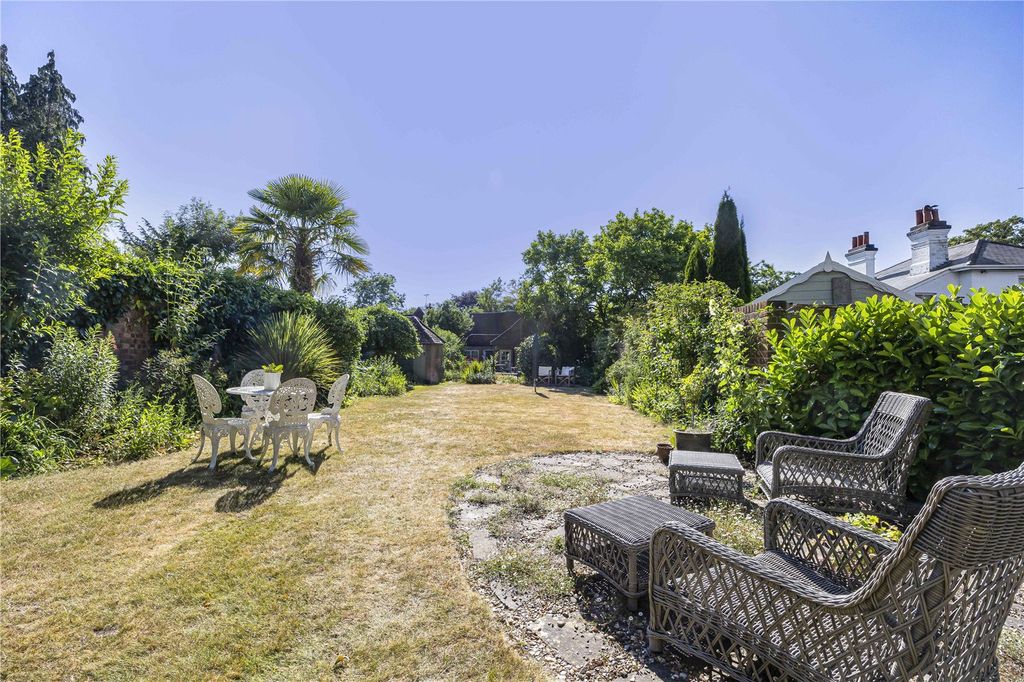 Property photo 2 of 20 Picture No. 50