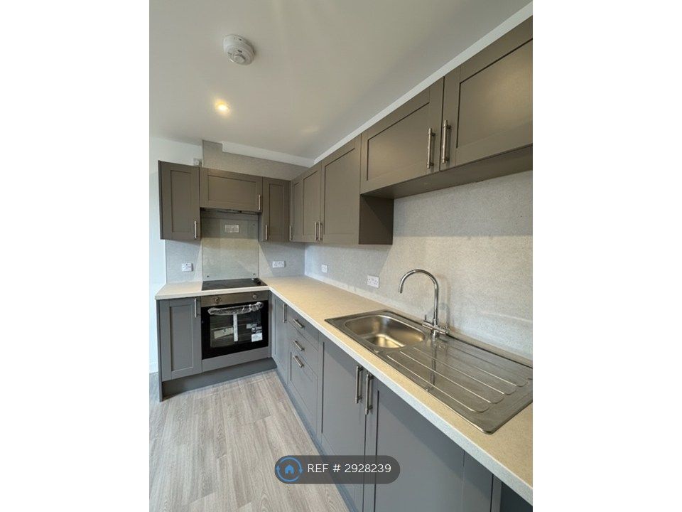 Property photo 1 of 16 Kitchen