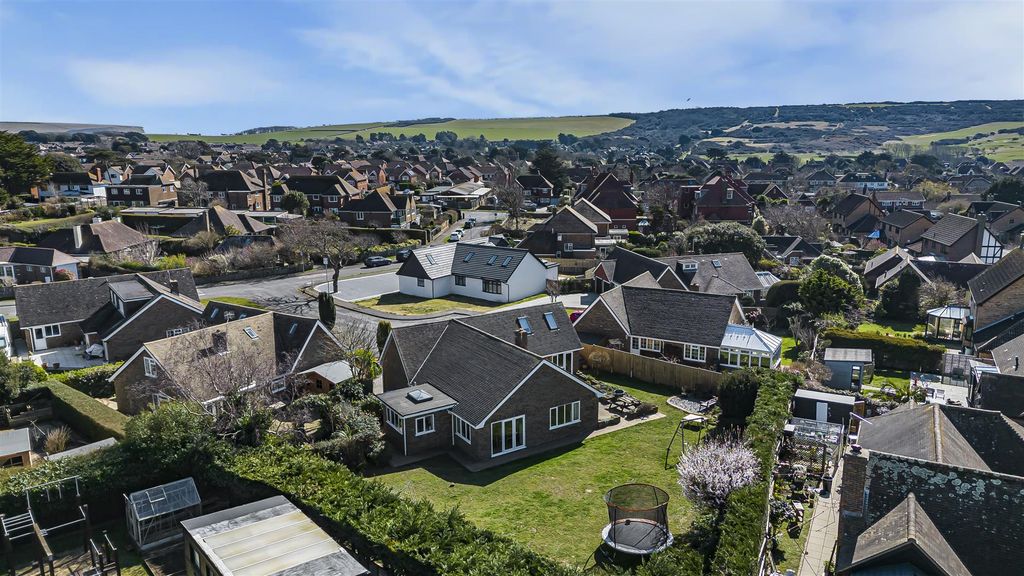 Property photo 3 of 30 Plot