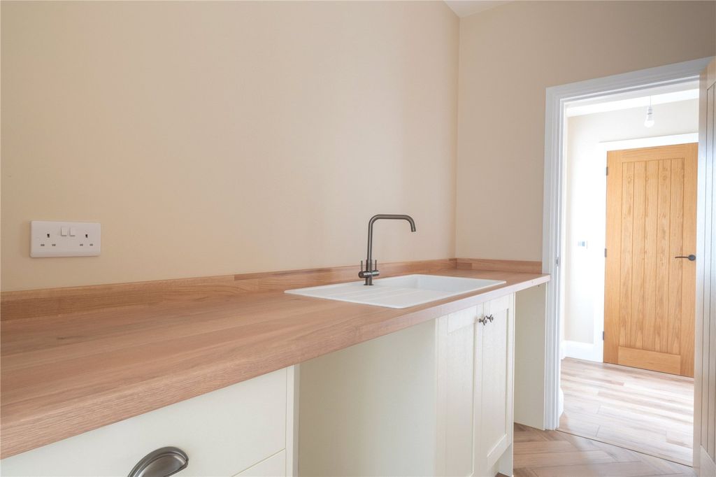 Additional image 12 of 4 bed detached house for salePark Road, Hellingly, Hailsham BN27