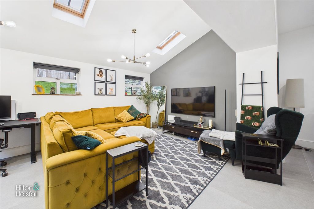 Property photo 3 of 27 The Old Mill