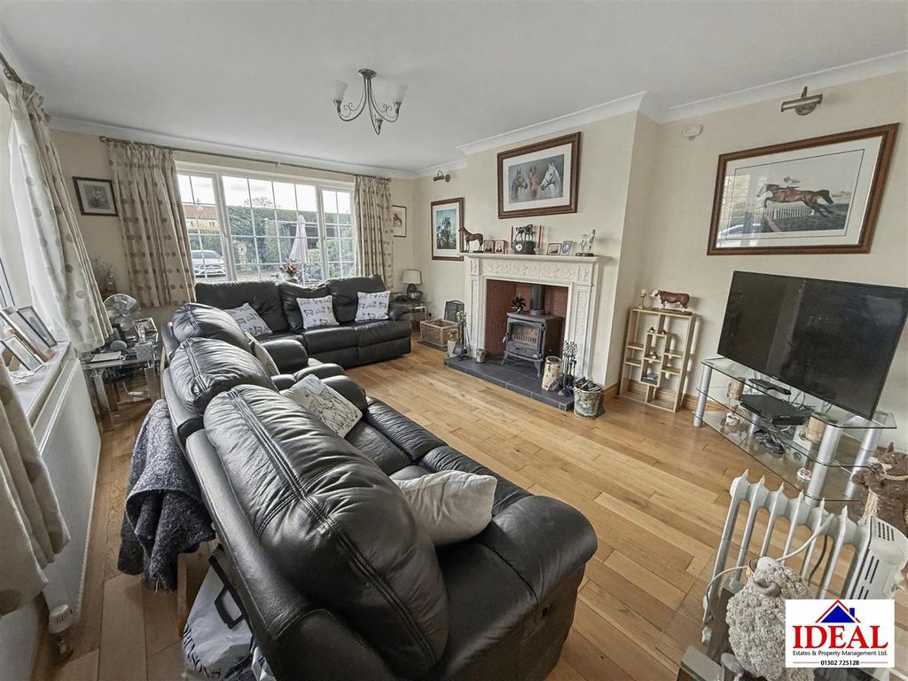 Additional image 8 of 5 bed detached bungalow for saleWilsic Road, Wilsic, Doncaster DN11