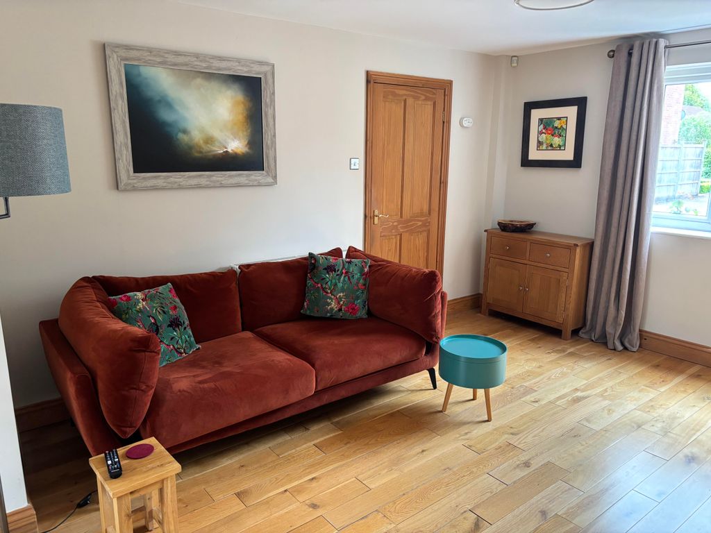 Property photo 3 of 13