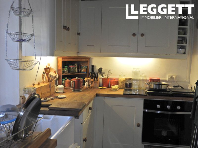 Property photo 2 of 10