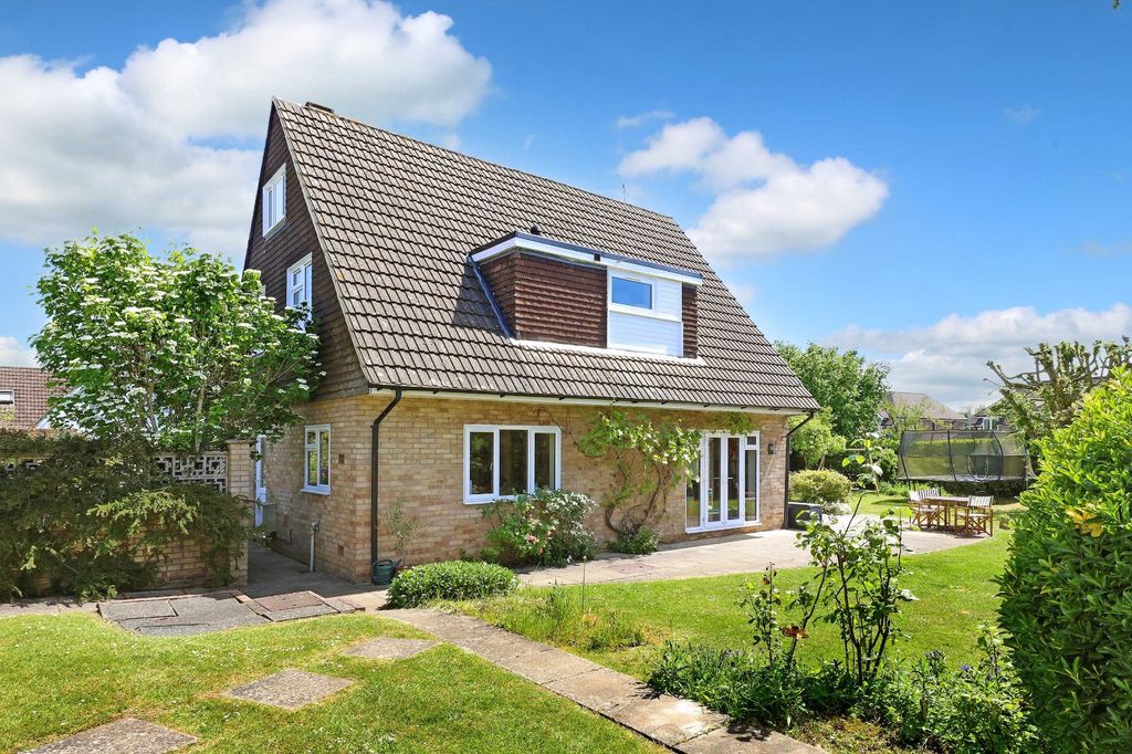 Property photo 1 of 17 Picture No. 05