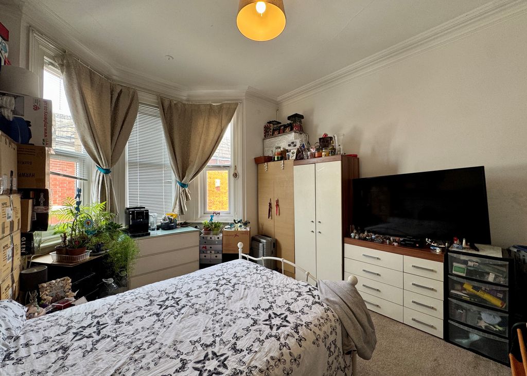 Property photo 3 of 10