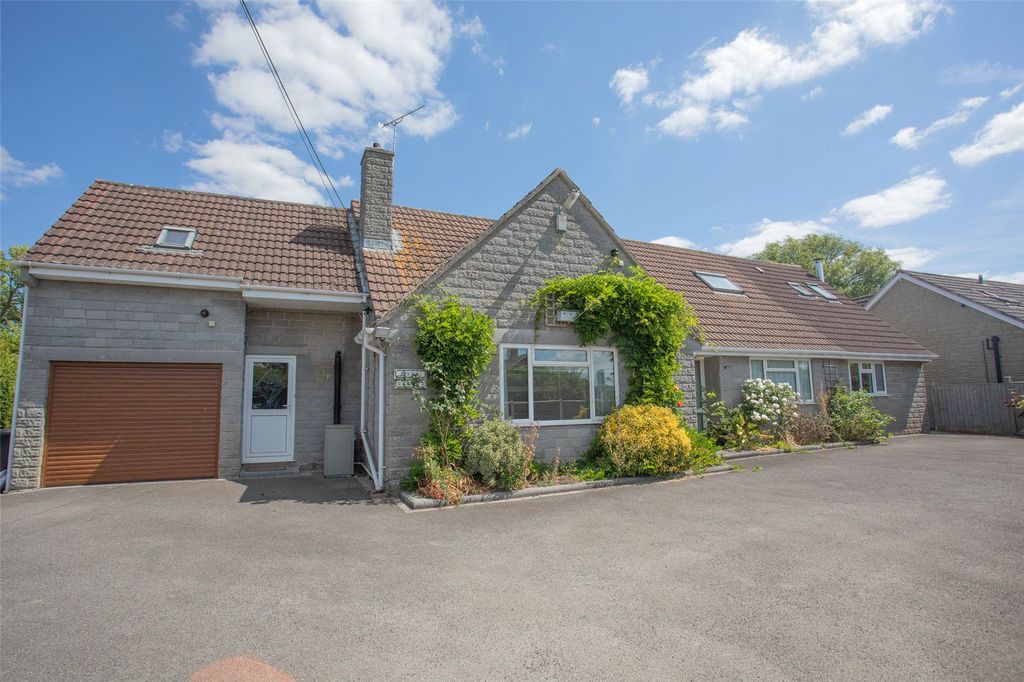 Property photo 1 of 26 Picture No. 96