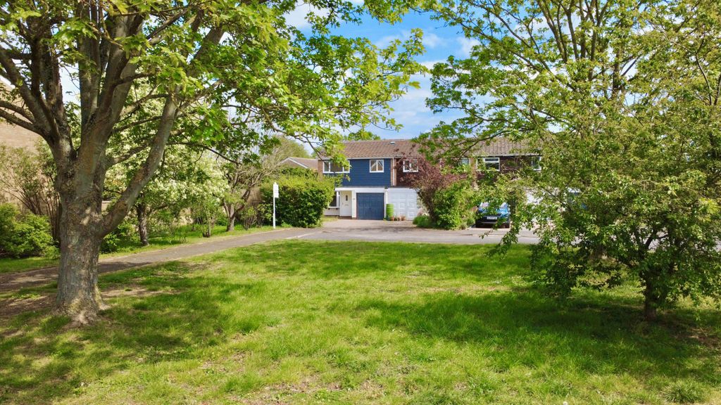 Property photo 1 of 20 Swan End, Buckden, Pe19 5Sw