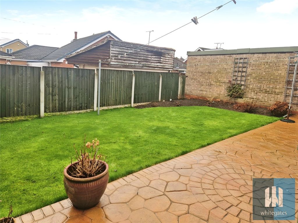 Property photo 3 of 22 Picture No. 05