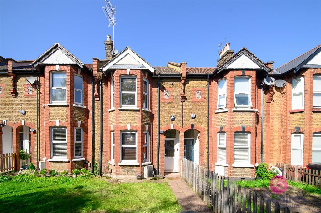 Property photo 1 of 19