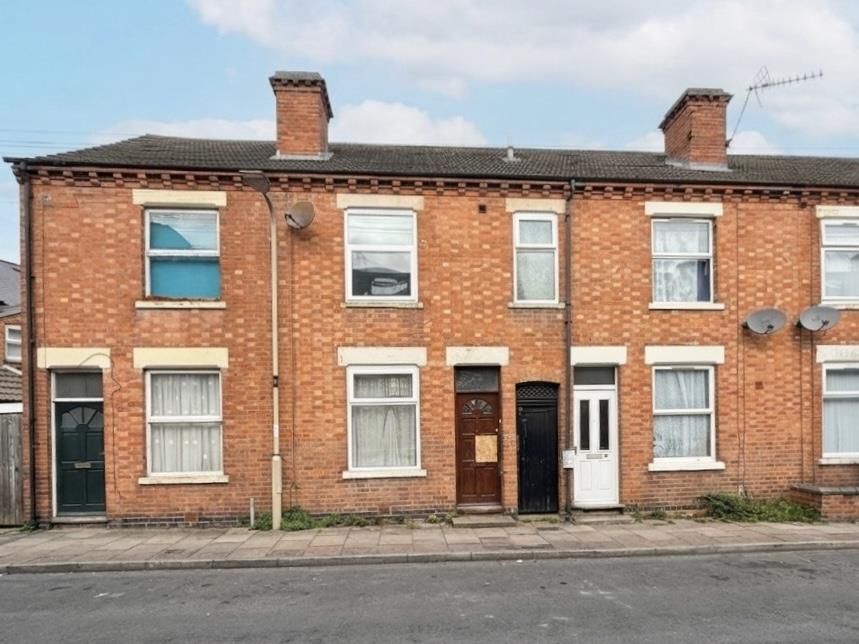 Property photo 1 of 7 1