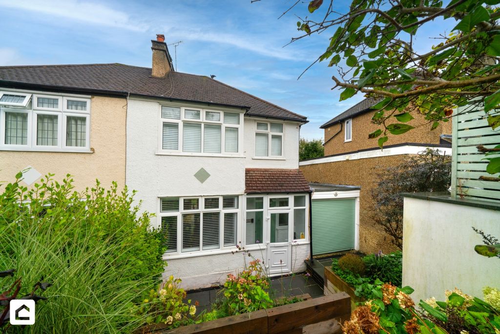 Property photo 1 of 19 1