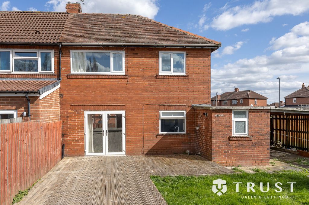 Additional image 30 of 2 bed semi-detached house for saleBevor Crescent, Heckmondwike WF16