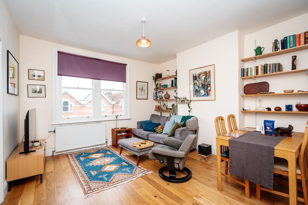 Property photo 2 of 14