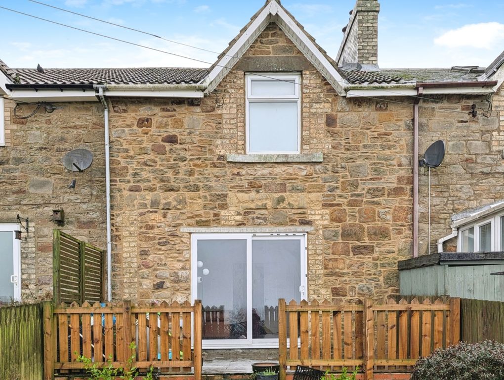 Property photo 1 of 16 Pbox-Img.Jpg