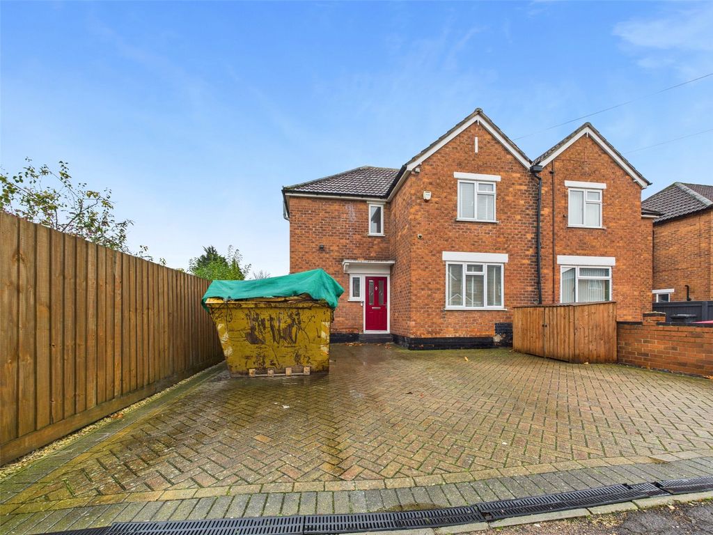 Property photo 1 of 22 Picture No. 25